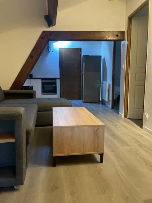 Détente - Appartement et poutres apparentes Béziers Extérieur photo
