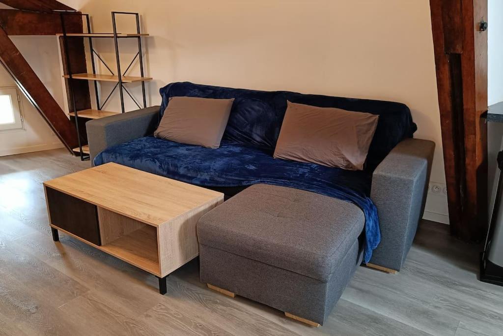 Détente - Appartement et poutres apparentes Béziers Extérieur photo